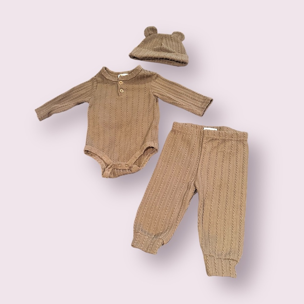 Baby Little Chickadees 3-Piece Ribbed Baby Set - Light Brown Size 6/9 Months